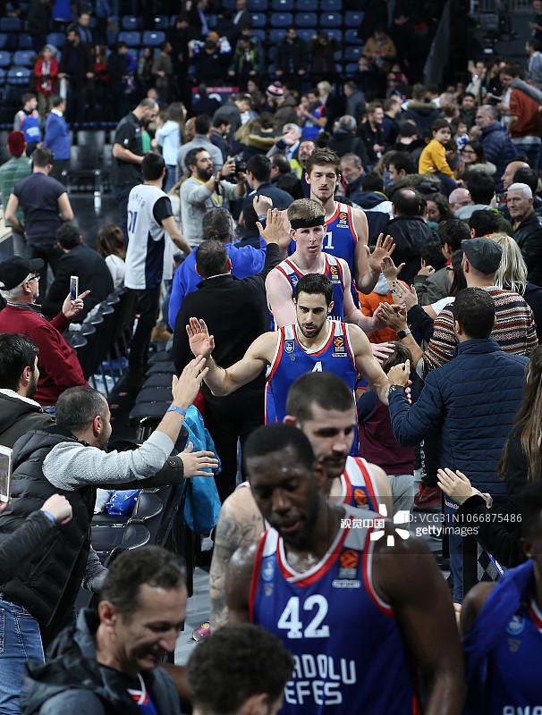 多特0-1勒沃库森无缘德国杯，马扎一击制胜，泰里耶进球被吹（德国杯：多特0-1不敌勒沃库森遭淘汰，马扎制胜，泰里耶进球被判无效）