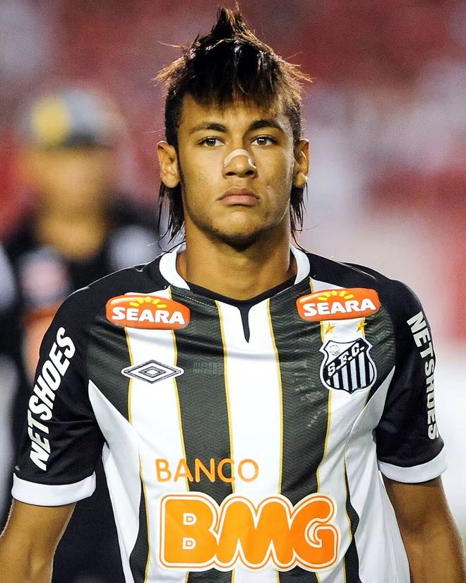 雷霆青年军疯狂崛起引联盟震动（雷霆少壮派迅猛崛起震撼全联盟）