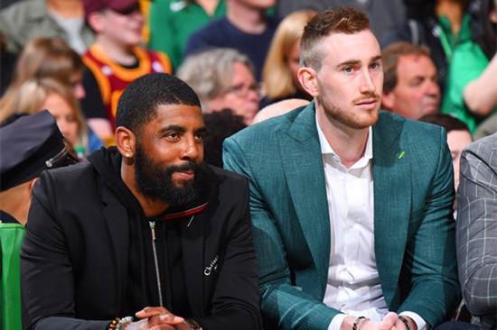 斑马队长，洛卡特利达成尤文生涯200场里程碑（洛卡特利迎来尤文生涯第200场里程碑）