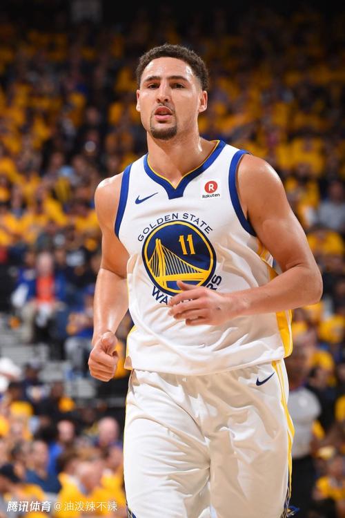 12 投 38 分，效率惊人（12次出手斩获38分，效率爆棚）