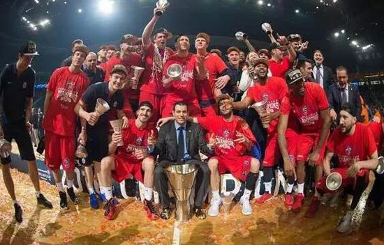 大连可为官方：德比沙场争高下，为城而战共荣光，胜利大连！（大连可为官方：德比争锋，为城而战共耀荣光，大连必胜！）