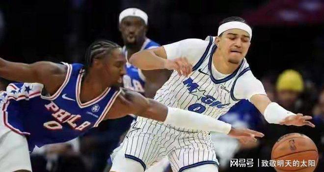 青训小将关键传球助攻队友破门（青训新星关键妙传助队友破门）