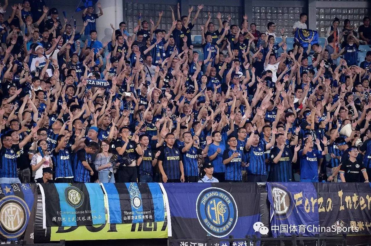 世体：巴萨12月前往秘鲁或摩洛哥踢友谊赛的计划已被排除（世体：巴萨已不考虑12月赴秘鲁或摩洛哥进行友谊赛）