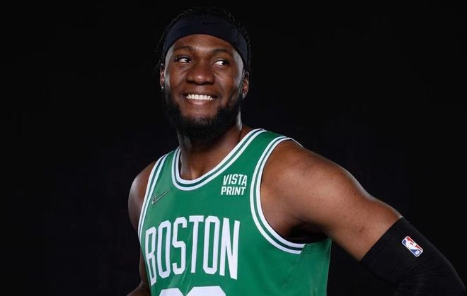 弗兰克：我不认为西蒙斯犯规是红牌，第二个失球也是重大误判（弗兰克直言西蒙斯犯规不应吃红，第二个失球亦为严重误判）