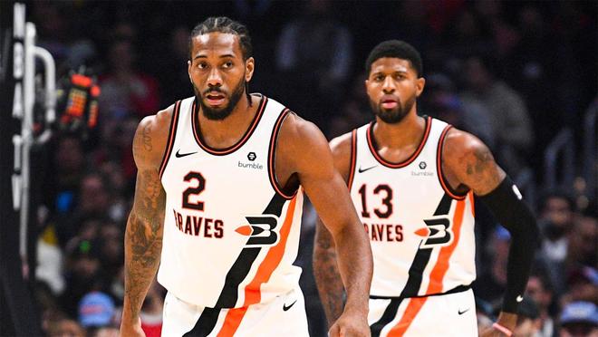 跟队：里昂想租借恩德里克，皇马目前还不想最终决定球员未来（队记：里昂有意租借恩德里克，皇马暂不决定其未来去向）